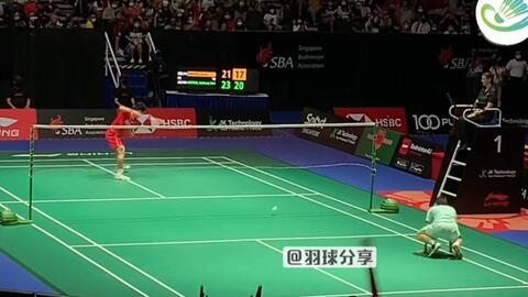 休显得尤为 休显得尤为