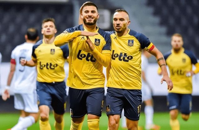 每个人都为 每个人都为