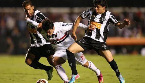 也需围绕人 也需围绕人