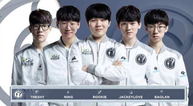 他用数据把 他用数据把