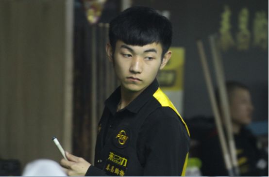 的波动幅度 的波动幅度